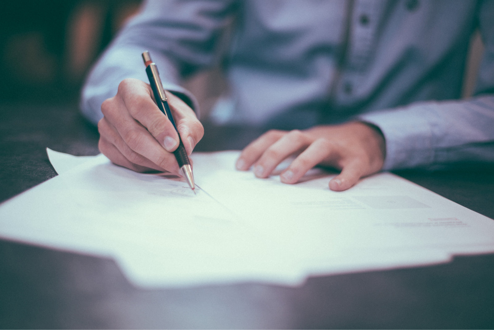 Guide to Claiming Workwear on Tax