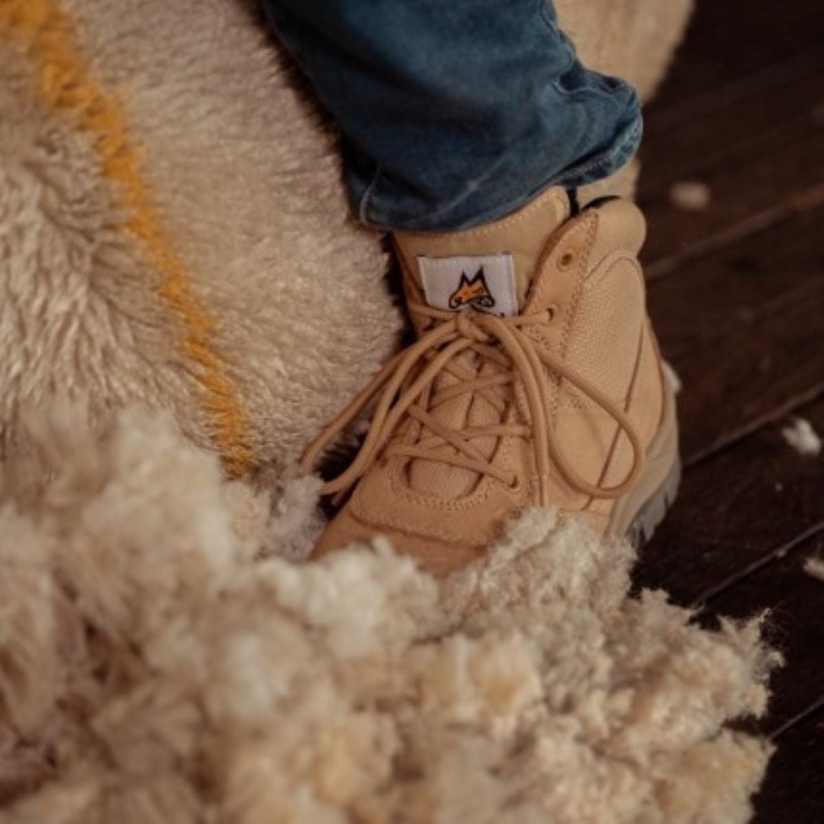 Mongrel Non-Safety ZipSider Boot